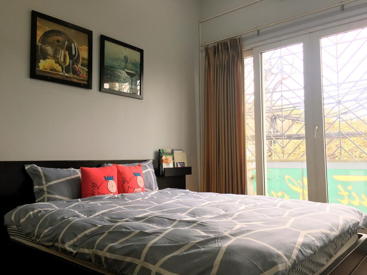 Spacious Bedroom In *